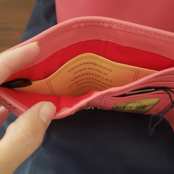 Dooney & Bourke Set - Picture 9 of 11